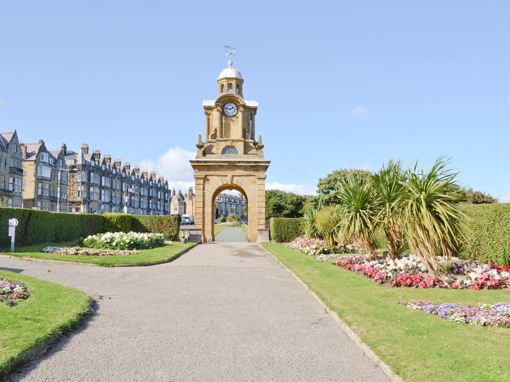 South Cliff Sands II Scarborough Bagian luar foto